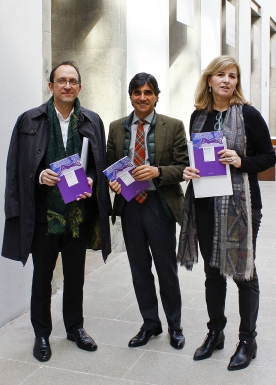 O secretario xeral de Cultura, Anxo Lorenzo, que presentou hoxe o primeiro volume