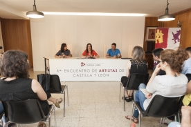 Cincuenta creadores emergentes reflexionarán durante esta semana en La Casona dl Pilar alrededor del arte contemporánea y darán a conocer sus trabajos Cincuenta creadores emergentes reflexionarán durante esta semana en La Casona del Pilar alrededor del arte contemporánea y darán a conocer sus trabajos