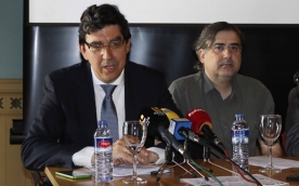 O delegado territorial da Xunta en Vigo, Ignacio López-Chaves, asistiu esta mañá á presentación da 42º Feira do Libro Novo de Vigo na Casa Galega da Cultura O delegado territorial da Xunta en Vigo, Ignacio López-Chaves, asistiu esta mañá á presentación da 42º Feira do Libro Novo de Vigo na Casa Galega da Cultura