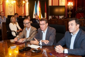 Alberto Núñez Feijóo, presidiu a sinatura do convenio de colaboración co concello para a rehabilitación da antiga Igrexa de San Francisco como espazo museístico