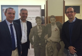 O legado de Isla Couto chega á capital de Galicia cunha exposición