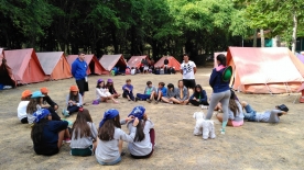  Cerca de 800 niños de estancia en los campamentos participan en julio en el programa 'El gallego campa!'