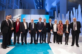 Foto dos galardoados cos Premios da Cultura Galega 2014