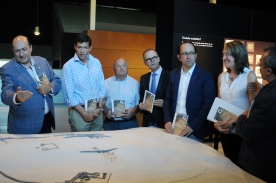 El conselleiro de Cultura, Educación e Ordenación Universitaria, Xesús Vázquez Abad, en la presentación de la guía