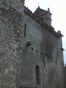 Igrexa de San Vicente de Pinol; foto de patrimoniogalego.net