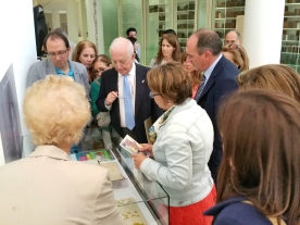 O secretario xeral de Cultura na nova exposición da Biblioteca de Galicia