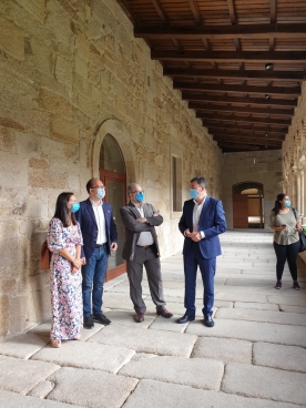 Román Rodríguez destaca que o traslado de fondos á nova sede do Arquivo de Ourense será o maior que se fixo nunca en Galicia