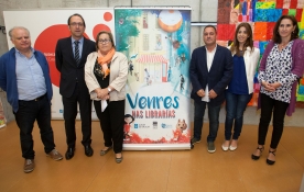 O secretario xeral de Cultura, Anxo Lorenzo, e a directora xeral de Comercio, Sol Vázquez, presentaron en rolda de prensa o programa 'Venres nas librarías" 
