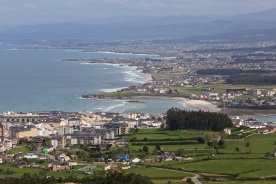 Vista aérea de Foz desde o miradoiro de Pico da Lebre. Turgalicia