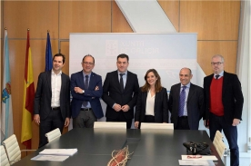 Reunión de Román Rodríguez coa alcaldesa da Coruña, Inés Rey.