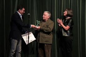 O conselleiro de Cultura e Turismo, Román Rodríguez, asistiu este domingo á entrega do premio Xograr de Outono 2018