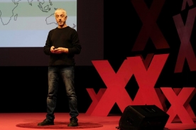 O biólogo Xurxo Mariño, un dos participantes de TEDxGalicia | Imaxe: Facebook de TEDxGalicia